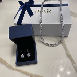 Necklace and earring set